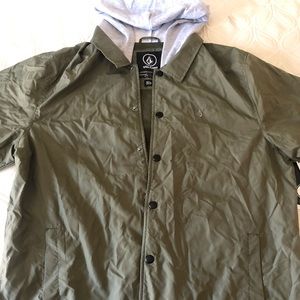 Volcom green windbreaker with hood